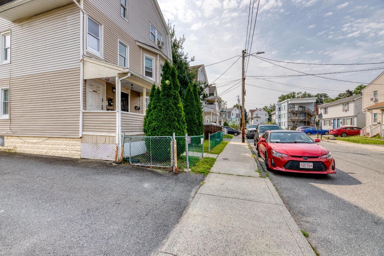 Humble Home With Free Breakfast Offered If Requested! Chicopee Extérieur photo